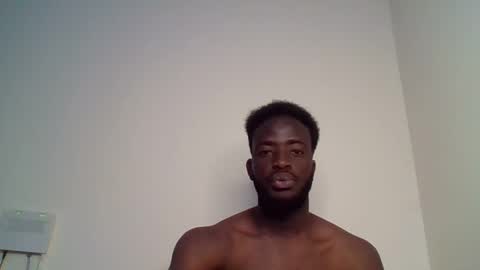 Snapshot of luckycharly chatting on February 18, 8:49 am MASTER DOM online show from February 18, 8:49 am