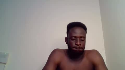 Snapshot of luckycharly chatting on March 9, 11:25 pm MASTER DOM online show from March 9, 11:25 pm