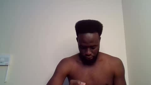 Snapshot of luckycharly chatting on September 21, 1:02 pm MASTER DOM online show from September 21, 1:02 pm