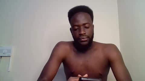 Snapshot of luckycharly chatting on October 19, 3:29 am MASTER DOM online show from October 19, 3:29 am