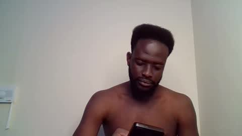 Snapshot of luckycharly chatting on November 2, 6:32 pm MASTER DOM online show from November 2, 6:32 pm