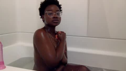 Snapshot of luckyclover4444 chatting on August 7, 2:41 pm luckyclover4444 online show from August 7, 2:41 pm