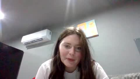 Snapshot of luckygirl96 chatting on September 20, 6:20 pm luckygirl96 online show from September 20, 6:20 pm