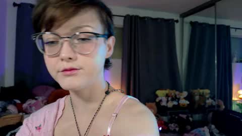 Jade online show from January 15, 4:17 am