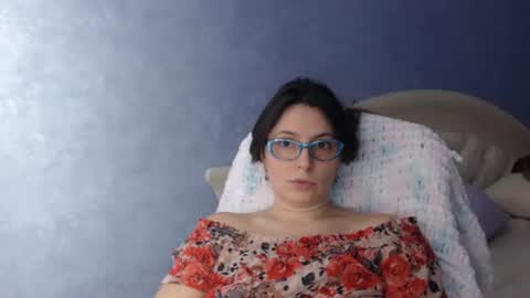 luckylinda23 online show from January 8, 4:44 pm