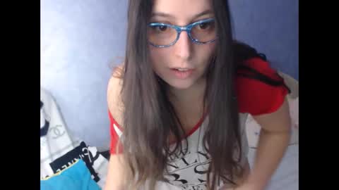 luckylinda23 online show from January 20, 6:32 pm