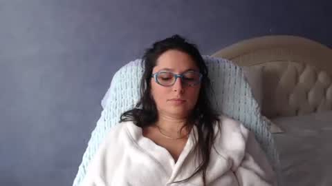 luckylinda23 online show from September 25, 8:29 am