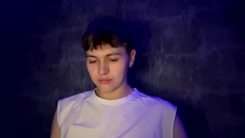 Snapshot of luckymenchik chatting on October 6, 3:15 am Ricky online show from October 6, 3:15 am