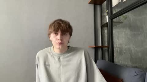 Snapshot of luckymenchik chatting on February 27, 9:09 am Ricky online show from February 27, 9:09 am