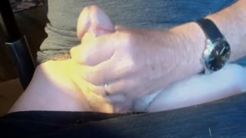Snapshot of luckypirateboy chatting on July 5, 9:38 am BIG Daddy cock. Tips make it harder online show from July 5, 9:38 am
