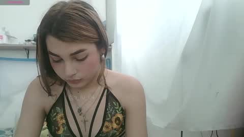 Lucrecia... new accout...OFS LU 21 online show from January 17, 7:05 pm