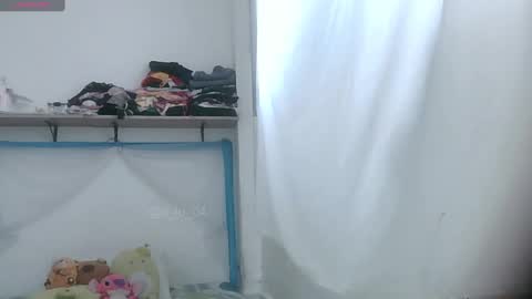 Lucrecia... new accout...OFS LU 21 online show from January 19, 1:33 pm