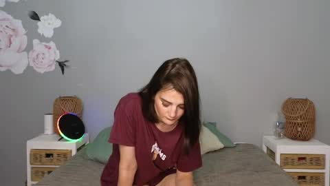 Lucy online show from March 30, 9:16 pm