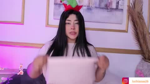 lucy online show from December 23, 5:39 am