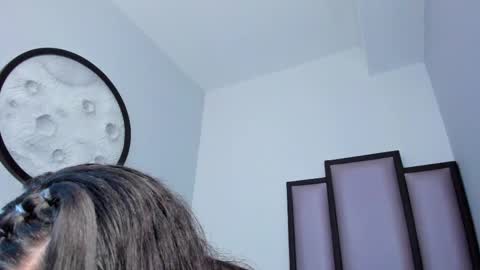   online show from October 24, 5:59 am