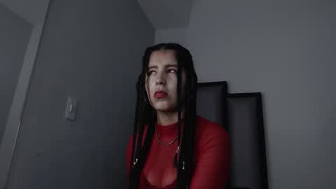   online show from February 14, 5:15 am