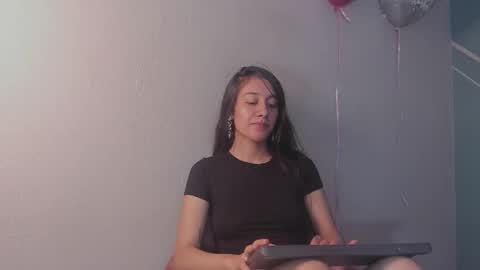 Lucy Herrera online show from February 25, 10:52 pm