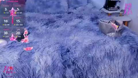 Snapshot of lucy_blush99 chatting on June 9, 1:12 pm lucy blush99 online show from June 9, 1:12 pm
