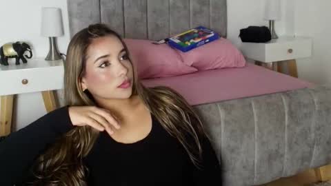 lucy online show from March 10, 3:55 am