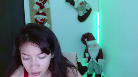 Lucy online show from December 29, 3:57 pm