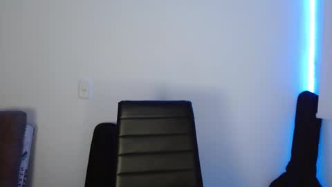 Lucy online show from February 26, 11:48 pm