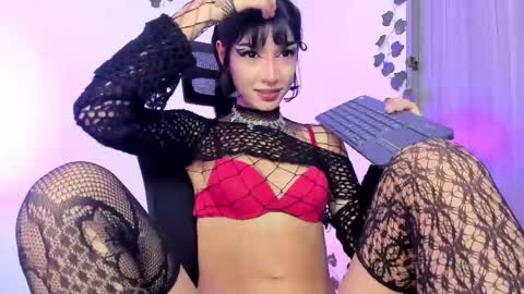 lucyfer online show from March 10, 3:30 pm