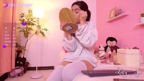 Luciana online show from March 6, 2:19 am