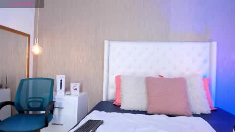 Lucy online show from January 14, 2:12 pm