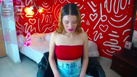 Snapshot of lucy_rivera17 chatting on February 24, 1:09 pm Lucy online show from February 24, 1:09 pm