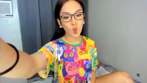 lucy_shane online show from October 26, 7:09 pm