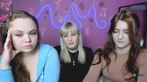 lucy online show from April 20, 7:26 pm