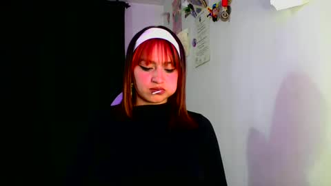 LUCIA  online show from February 7, 4:16 am