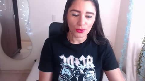 LUCY online show from December 14, 1:05 pm