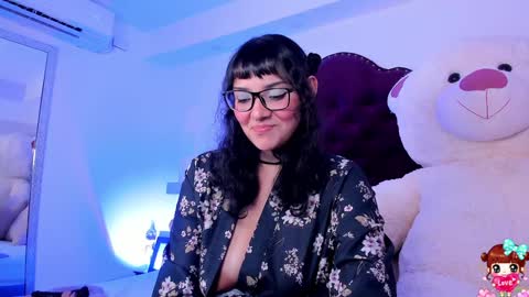 Instagramlucyluy10 online show from February 5, 7:39 am