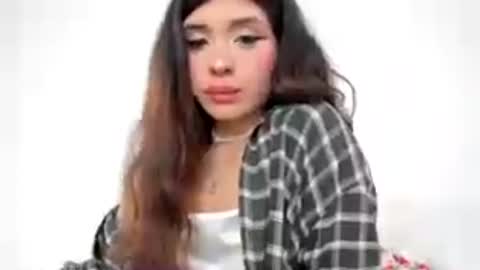 lucyportman online show from June 13, 9:57 pm