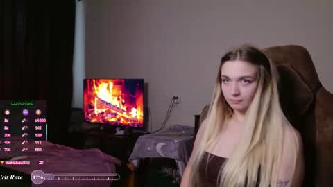 Lucy online show from July 30, 1:54 pm