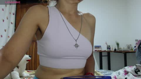 Snapshot of lucysexy4u chatting on April 18, 10:08 am I am Luciana Martin... Welcome in my room online show from April 18, 10:08 am