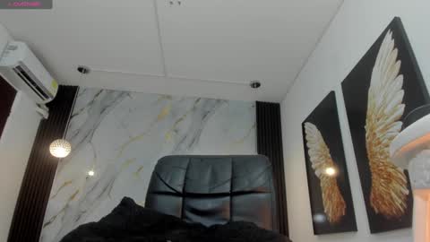 Luciana online show from January 19, 9:45 pm