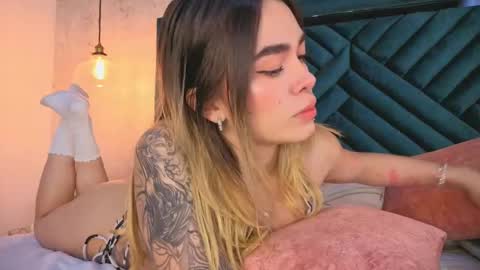 Lucy online show from September 28, 3:56 am