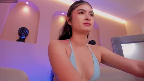 Snapshot of lucyweiss_ chatting on October 16, 8:32 pm Lucy online show from October 16, 8:32 pm