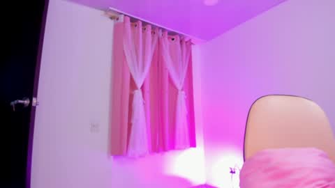 LUCYY FROM HOME  online show from December 12, 6:36 am