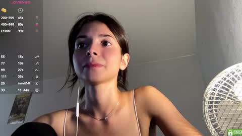 Snapshot of ludivinablice chatting on July 15, 2:11 pm Mika online show from July 15, 2:11 pm