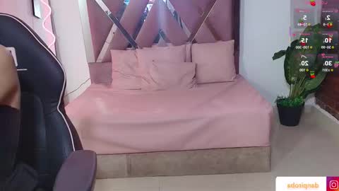 ludo_kitty_tay online show from September 16, 3:18 am