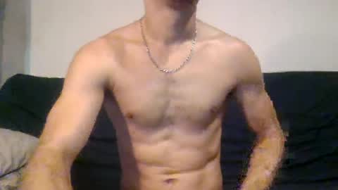 Snapshot of luffyman20 chatting on July 13, 12:30 pm luffyman20 online show from July 13, 12:30 pm