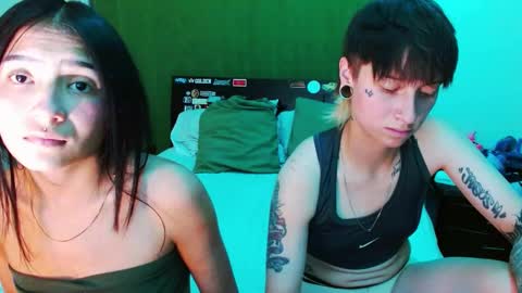 Snapshot of lugiiz05_ chatting on November 10, 6:23 am lugiiz05_ online show from November 10, 6:23 am