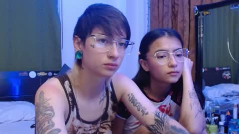 Snapshot of lugiiz05_ chatting on December 16, 10:09 am lugiiz05_ online show from December 16, 10:09 am