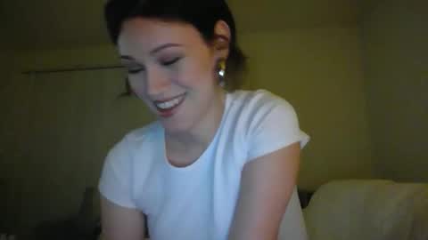 Luxious online show from December 18, 9:26 am