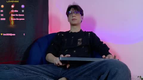 Lui online show from May 14, 3:02 am