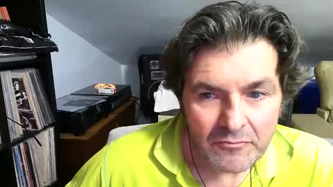 LUIGIJOHN online show from April 9, 6:57 pm