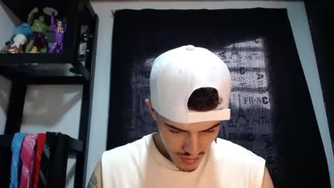 Snapshot of luis_as chatting on November 11, 1:33 pm Luis AS online show from November 11, 1:33 pm